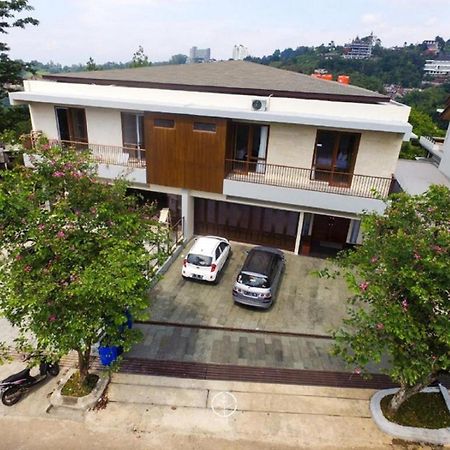 Asmaya Hill View Villa 7 Bedrooms With A Private Swimming Pool Bandung Exterior foto