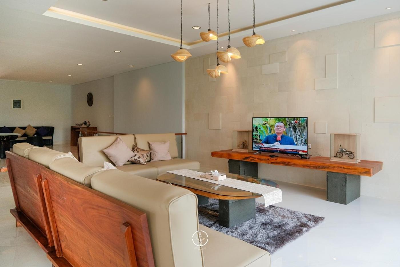 Asmaya Hill View Villa 7 Bedrooms With A Private Swimming Pool Bandung Exterior foto